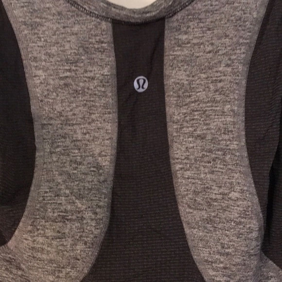 Lululemon Grey Contrasting Tank - Picture 3 of 3